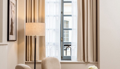 Royal Suite, Courtyard View