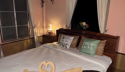 Comfort Suite, Balcony, Garden View