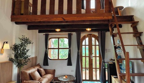 Exclusive House, Garden View