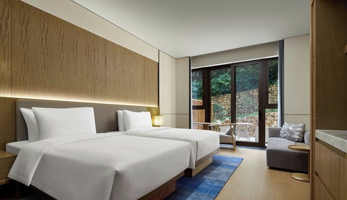 Room, 2 Twin Beds, Patio, Garden View