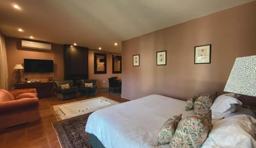 Grand Suite, 1 King Bed, Private Pool, Garden View