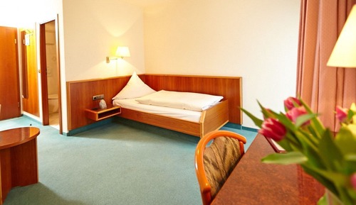 Standard Single Room