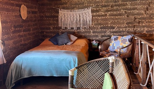 Classic Chalet, 2 Bedrooms, Balcony, Lagoon View