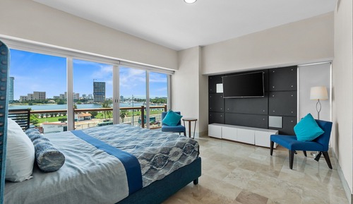 Premium Apartment