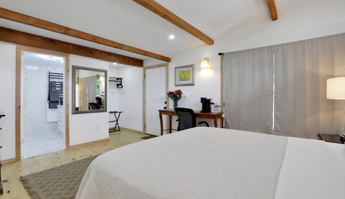 Deluxe Suite, Mountain View