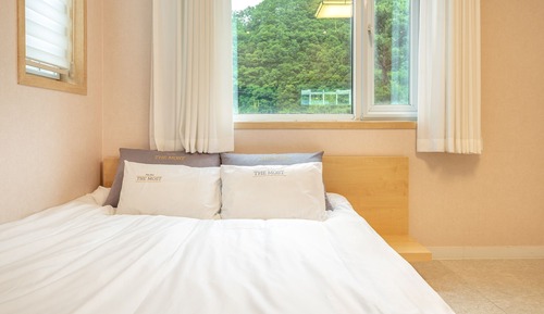 Basic Room, 1 Bedroom (Pool Villa 102(Private Pool / BBQ))