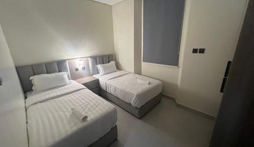 Family Apartment, City View