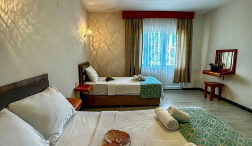 Double Room, Balcony, Garden View