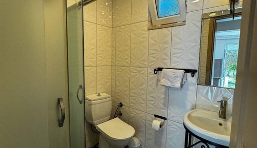 Triple Room, Balcony, Garden View