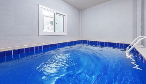 Basic Room, 2 Bedrooms (C201 (Private BBQ / Private Pool))