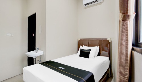 Deluxe Single Room