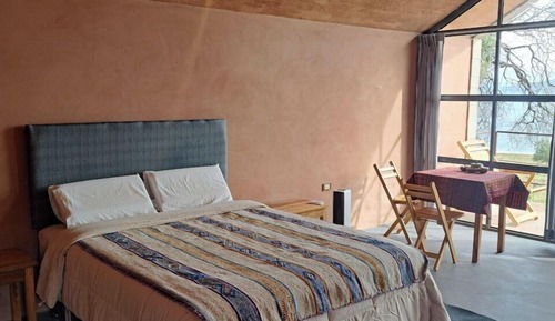 Deluxe Room, Lake View