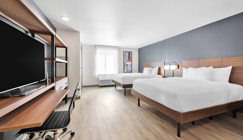 Suite, 2 Queen Beds, Non Smoking