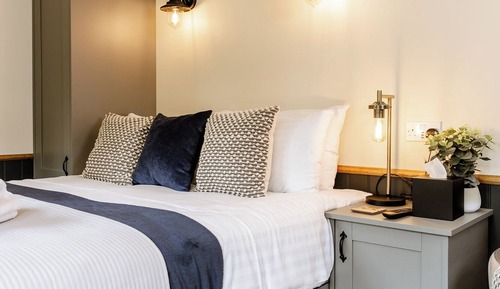 Double Room, Pets Allowed