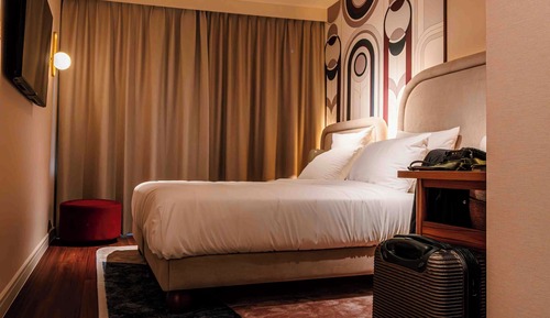 Junior Suite, City View