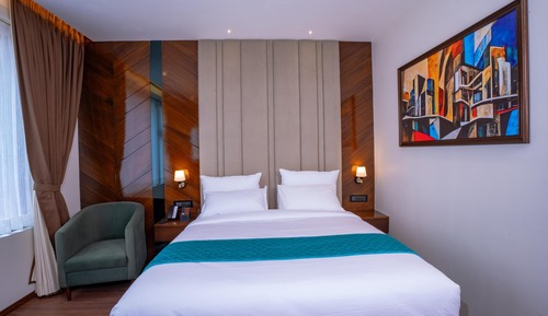 Executive Double Room, City View