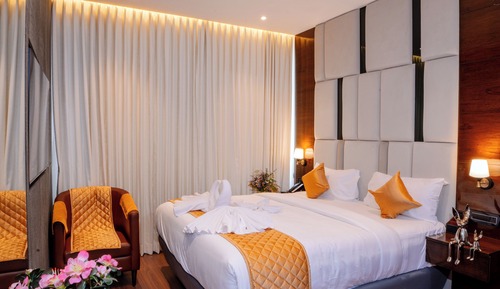 Family Suite, City View