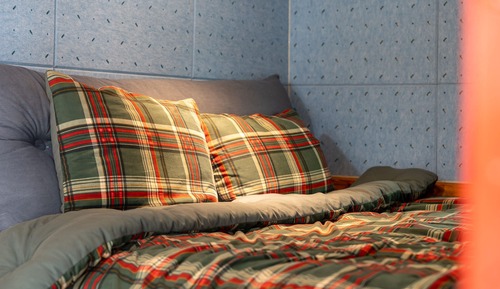 Basic Room, 1 Bedroom (No.7 Rosa Rugosa (Caravan/Bath))