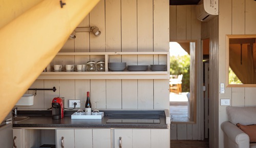 Superior Tent, Sea View