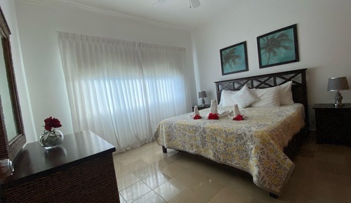 Apartment, 3 Bedrooms, Accessible, Smoking
