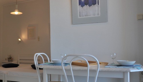 Studio, Sea View