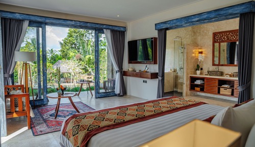 Hoshi Jungle Suite Pool