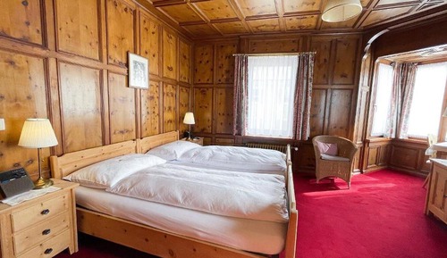 Double Room Nostalgia