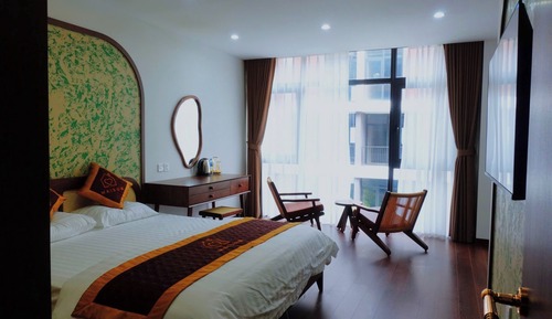 Deluxe Single Room, 1 King Bed, City View