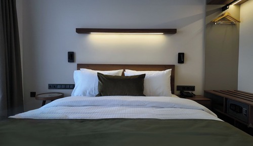 Suite, 1 King Bed with Sofa bed, Private Bathroom, City View
