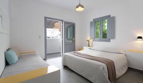 Superior Triple Room