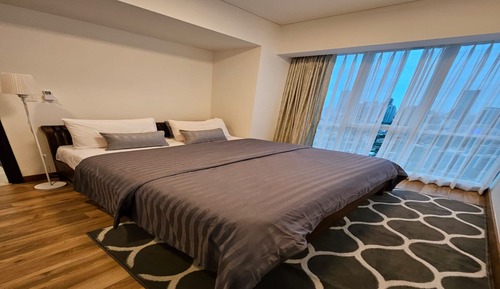 Superior Apartment, 3 Bedrooms, Kitchen, City View