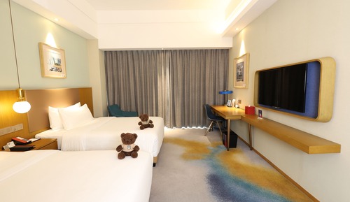 Classic Double Room, Lanai, City View