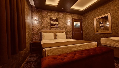 Double Room Single Use, Balcony, Garden View