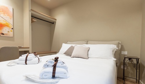 Deluxe Double Room, City View