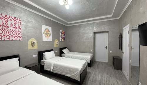 Standard Triple Room, Garden View