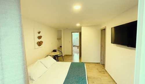 Classic Room, Mountain View