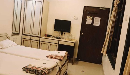 Ac Twin Room