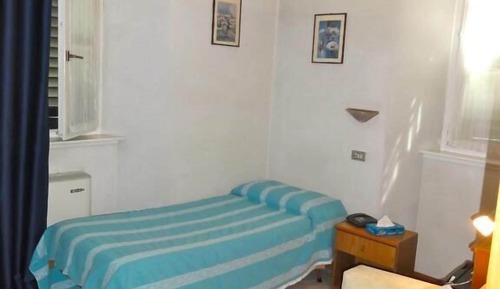 Standard Single Room, Mountain View