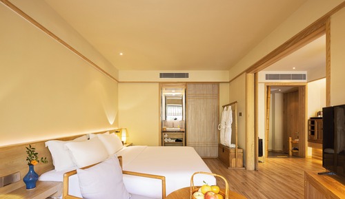 Deluxe Double Room, Hill View