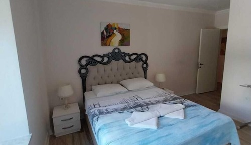 Family Apartment, Mountain View