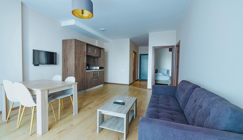 2-bedroom apartment with kitchen