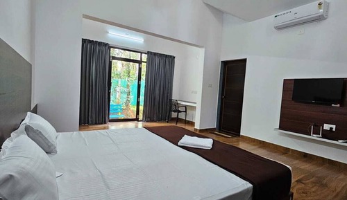 Deluxe Single Room, Garden View