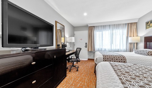 Standard Double Room, Non Smoking, Housekeeping