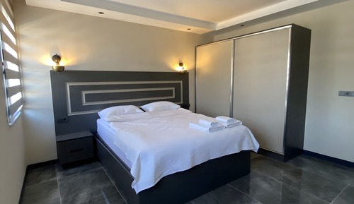 Apartment, Balcony, Garden View