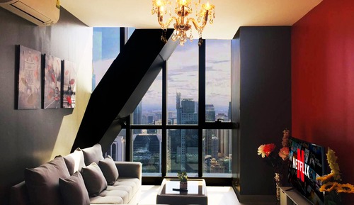 Basic Apartment, City View