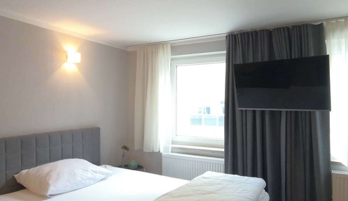 Deluxe Apartment