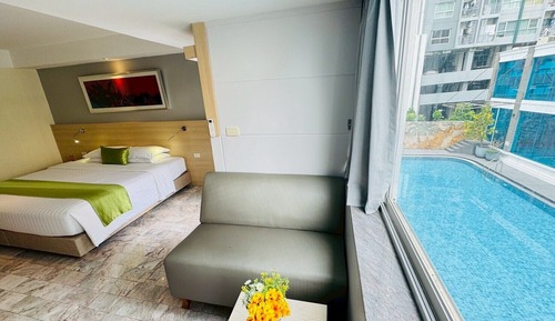 Deluxe Double Room, Pool View