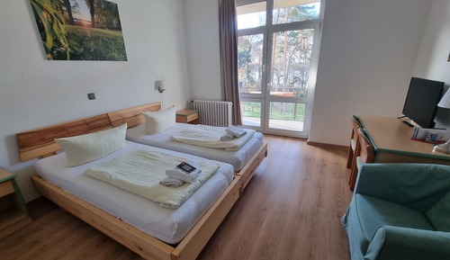 Comfort Twin Room, Partial Lake View