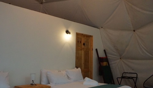 Luxury Tent, Mountain View