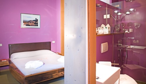 Deluxe Room, Patio, Vineyard View